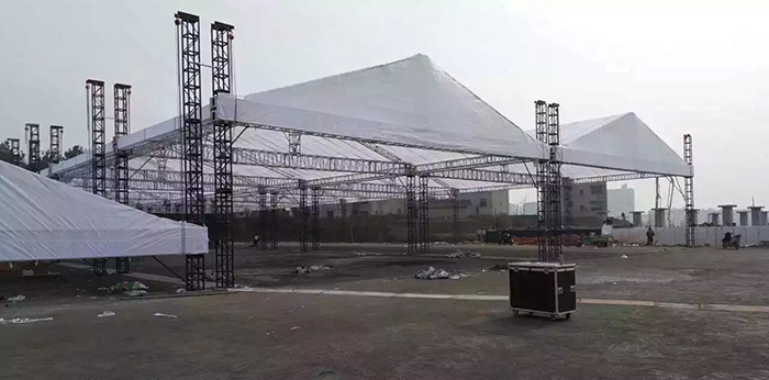 江西鋁合金雨棚