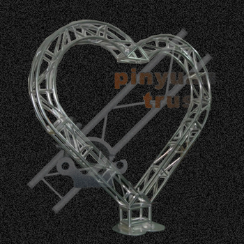 heart-shaped truss heart-shaped truss